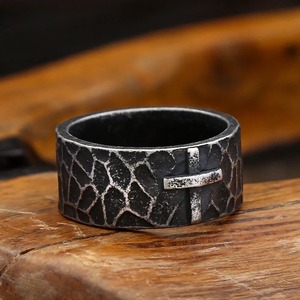 Yunnique – bague croisée à texture viking en acier inoxydable pour hommes, bijoux de style punk, cadeau - Product Image 3
