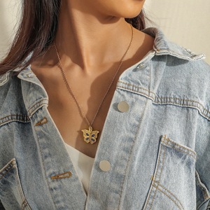 Collier Papillon en Argent Plaqué Or avec Diamant et Message Caché 'Je t'aime', Pendentif Boîte Photo Album Tendance pour Femme, Cadeau Bijou - Product Image 2