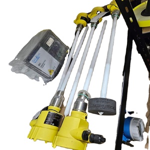 NUEVO Electrodo de Varilla Capacitiva VEGACAL 64 con Partes Humedecidas de Aluminio 316L, Precisión de 2 mm, Hecho en Alemania - Product Image 1