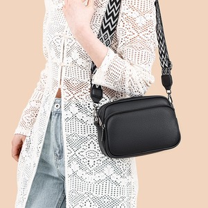 Nouvelle Tendance Mode : Sacs en PU Féminins en Gros, Sacs à Bandoulière pour Femmes, Petits Sacs Carrés avec Bandoulière Large et Réglable, Fermeture Éclair - Product Image 2