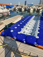 Nouveau produit en stock usine : Quai flottant en plastique pour jet ski avec rouleaux