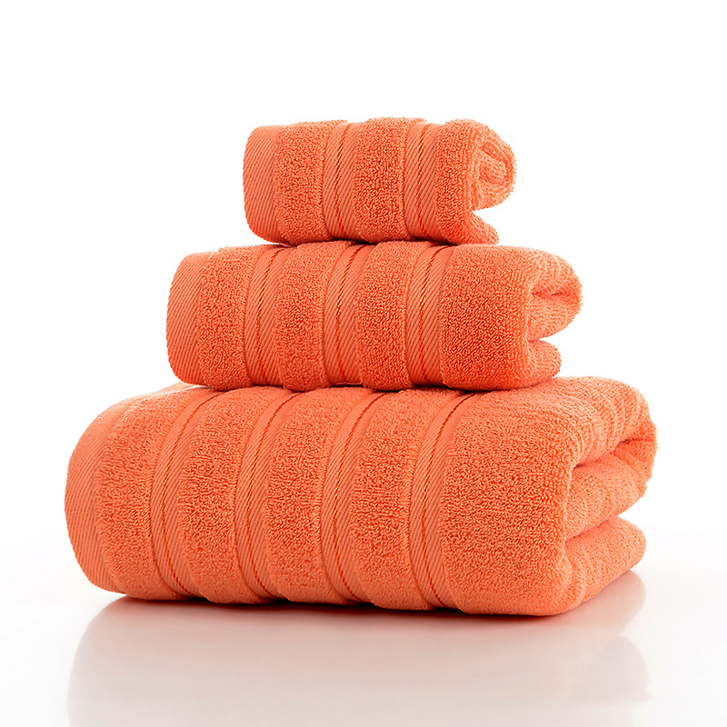 ปีนป่ายสีส้มสดใส