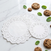 150 pièces de napperons ronds en papier dentelle blancs de 6 pouces, jetables, pour la décoration de table de fête/mariage, protection de la vaisselle