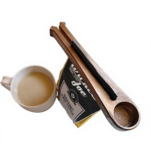 Cuillère à café en bois avec long manche, design classique durable, finition miroir, écologique, pour grains de café, idéale pour les cadeaux promotionnels - Product Image 2