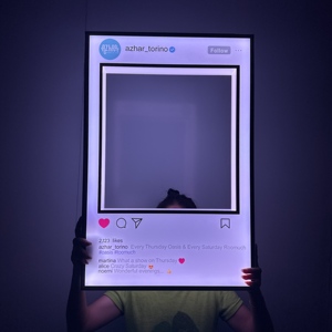 Nuevo Presentador de Botellas LED Acrílico Recargable Personalizado, Glorificador de Botellas Estilo Instagram <span class=keywords><strong>para</strong></span> Bares y Salones - Product Image 2