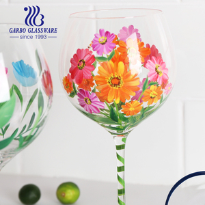 100 pièces de flûtes à vin originales en verre soufflé à la main de 15 oz, motif libellule et fleur colorée, peintes à la main - Product Image 3