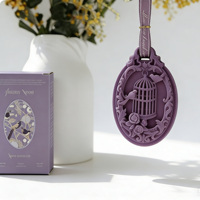 Diffuseur d'huiles essentielles en céramique rond suspendu décoratif pour la maison, logo personnalisé en usine, pierre parfumée en argile