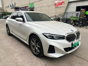 <span class=keywords><strong>BMW</strong></span> <span class=keywords><strong>i3</strong></span> eDrive35L <span class=keywords><strong>2022</strong></span>, véhicule électrique neuf, berline 4 portes 5 places, occasion - Product Image 3