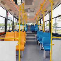 Bus Urbain Guangtong 7,9 m Entièrement Électrique LHD 26 Places à Plancher Bas Transport Public Automatique 71-90 km/h Bus de Transport de Passagers