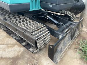 Excavadora Usada KOBELCO SK75 Mini de 7.5 Toneladas con Pocas Horas de Trabajo, Excavadora de Segunda Mano en el Almacén de Shanghái, Eficiente en Combustible, en Existencia - Product Image 5