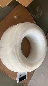 أنبوب ضخ راتنج من مادة البولي إيثيلين من الدرجة الصناعية لعملية ضخ الفراغ - Product Image 2