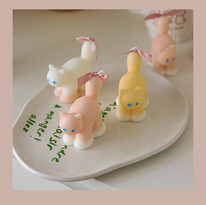 Velas Aromáticas Hechas a Mano con Temática de Gatos (Cera de Soja) - Regalos Ecológicos Personalizados para Navidad y Cumpleaños - Product Image 4
