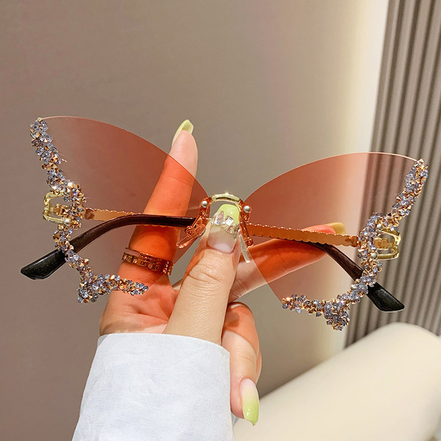 New Trendy Butterfly Shaped Frame High Quality Ladies Rimless Colorful Sun Glasses Luxury Women Designer Fashion Sunglasses