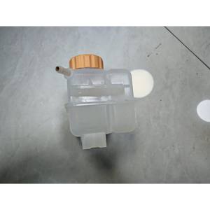 Botella de agua expandible marca K 96817343 14861405 con tapa de rosca para reemplazo y reparación - Product Image 4