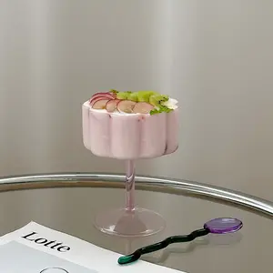 여름 꽃 모양 키 큰 핑크 유리 잔 디저트 요구르트 오트밀 아이스크림 유리 컵