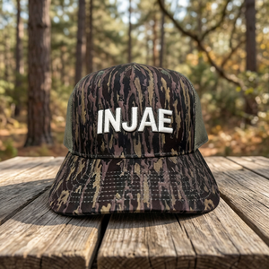 Custom High-Profile Camo 6-Panel Breathable Waterproof Unisex Snapback Caps Adjustable Closure Hunting Trucker Mesh Back Sports - Product Image 1