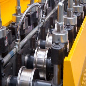 Nhà máy trực tiếp giá sản xuất máy tốc độ cao cuộn tạo thành máy cho undermount trượt - Product Image 3