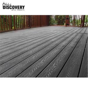 Planches de terrasse <span class=keywords><strong>en</strong></span> <span class=keywords><strong>bois</strong></span> naturel WPC protégées contre les UV <span class=keywords><strong>et</strong></span> à faible entretien, parfaites pour les espaces extérieurs - Product Image 5