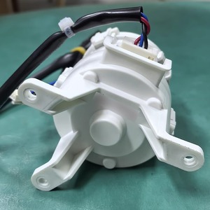 ปั๊มน้ำทิ้งเครื่องปรับอากาศมีเดีย รุ่น ZKBP-1-10-8-1 แบบสามสายไฟ DC สำหรับเครื่องปรับอากาศแบบท่อลม - Product Image 1