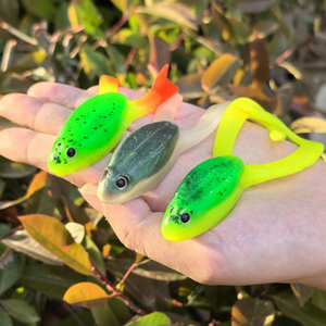 Señuelos de Pesca Suaves Flotantes de 11cm/16g, 2 Piezas/Bolsa, con Ojos, Tipo Rana, para Trucha, Lubina, Señuelos Artificiales para Pescar con Jigging y Wobblers para Lucio - Product Image 1