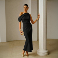 Robe de Cocktail Décontractée Noire Minimaliste de Luxe, Coupe Empire Moulante, Finition Satinée, Robe de Soirée Formelle OEM ODM