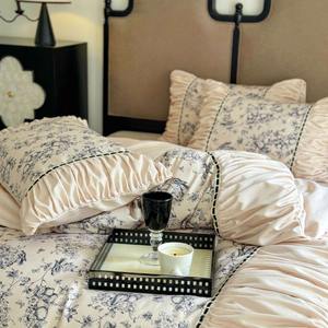 Ensemble de housse de couette à volants floraux 4 pièces, literie en coton lavé, style vintage français, housse de couette beige douce pour la décoration de la maison - Product Image 2