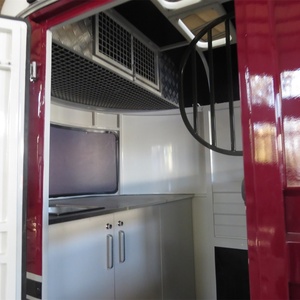 Hot Sale Economy Model 2-Horse Straight Load <b>Trailer</b> Special Transportation Float New Condition China HERUI Brand Customized - Product Image 5