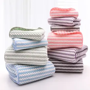 Micro Fibre Bath Towels 70cm X 140 Cm Luxury Striped Super Bath Towels With Logo Custom Embroidery