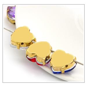 Gold background heart-shaped claw <b>drill</b>, heart heart diamond, four-corner claw <b>drill</b>, perforable <b>hand</b>-sewn water <b>drill</b> - Product Image 3