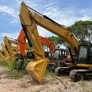 Excavatrice sur chenilles Caterpillar 320D d'occasion de haute qualité avec moteur Cummins 136KW, capacité de la benne de 1,7 m³, en vente - Product Image 1
