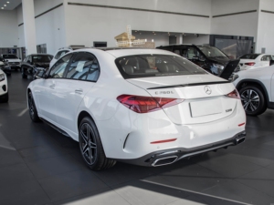 Nuova Mercedes Classe C 2026 con guida a sinistra, 0 km - <span class=keywords><strong>Auto</strong></span> usata garantita <span class=keywords><strong>per</strong></span> concessionari globali CN - Product Image 3