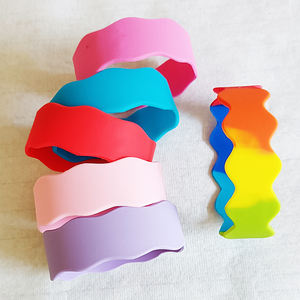 Colori personalizzati riutilizzabili antiscivolo impermeabili Non tossici in Silicone borraccia etichette personalizzate per bambini - Product Image 2