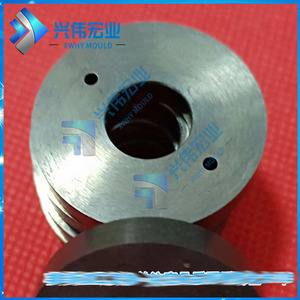 Rouleaux d'alimentation en fil Binzel 002 036 pour accessoires de machine à souder - Product Image 3