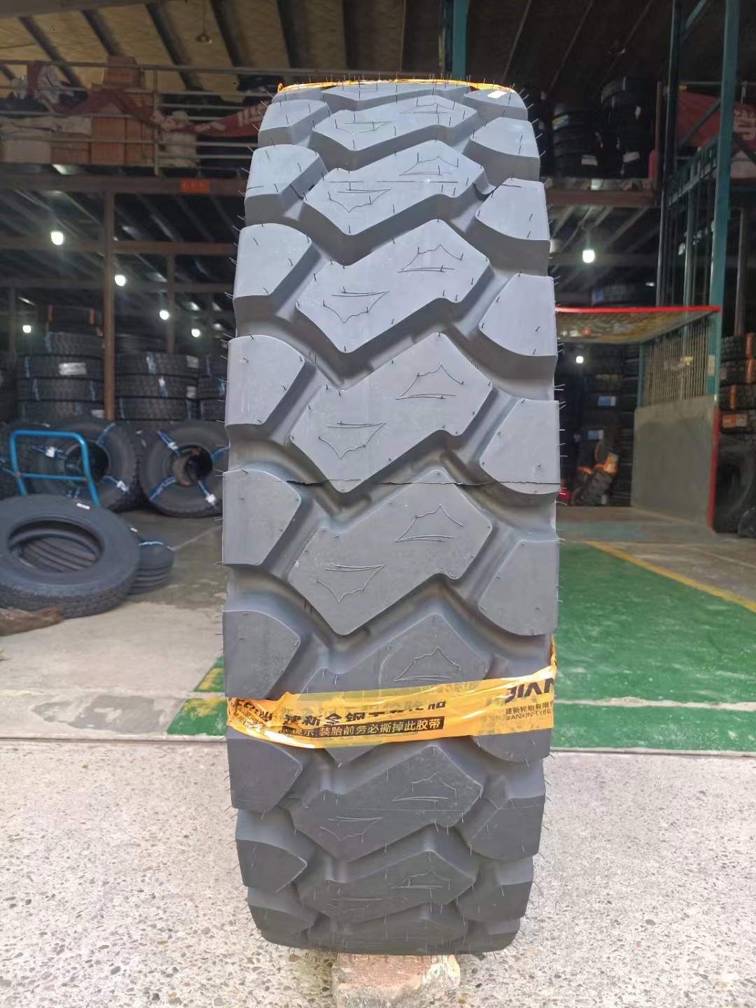 JIANXIN TIRES JX831 14.00R25 - Durable Dump Truck Otr Tires