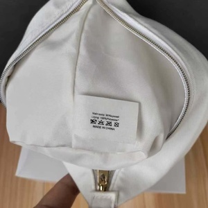 L'usine propose une large gamme de sacs blancs légers, confortables et élégants pour la vente en gros. - Product Image 6