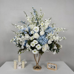 Centros de Mesa Populares para Bodas, Bola de Flores Azul y Blanca de 70 cm, Bola de Flores Artificiales de Seda para Decoración de Mesa de Bodas - Product Image 1