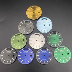 Accessoires de montre : Index carrés modifiés, cadran 31 mm, index argentés, luminescence verte, compatibles avec le mouvement 8285 - Product Image 1