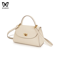 Sac à main casual en cuir véritable de vachette petit structuré, sac à bandoulière designer tendance logo custom.