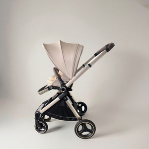 Oferta Especial: Lujoso Set 3 en 1 Personalizable de Alta Calidad para Bebé con Hermoso Diseño, Precio Directo de Fábrica - Product Image 1