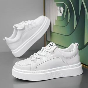 Zapatos de plataforma de alta gama para hombre, novedades de primavera y verano 2026, zapatillas blancas, estilo deportivo y casual para caminar. - Product Image 3