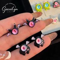 Boucles d'oreilles fantaisie en forme d'animaux démoniaques pour femmes, clous d'oreilles amusants de dessin animé, design aiguille en argent