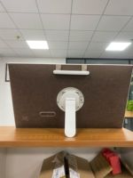 Écran intelligent portable tactile de 21,5 pouces alimenté par batterie, écran de télévision intelligent mobile, affichage numérique avec système d'exploitation Android, vente chaude