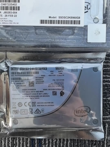 SSD เกรดองค์กรสำหรับเซิร์ฟเวอร์ภายใน S4510 ความจุ 960GB ขนาด 2.5 นิ้ว อินเทอร์เฟซ SATA ใหม่ รองรับพอร์ต SATA มาตรฐานสำหรับ Se - Product Image 1