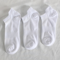 Chaussettes classiques simples noires, blanches et grises respirantes pour homme, avec détail de revers, idéales pour le sport et les affaires en été