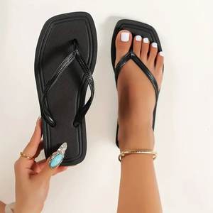 Chanclas de verano para mujer, chanclas informales de color sólido, cómodas, antideslizantes, ligeras, para interiores y exteriores, para playa, Cabeza Cuadrada, Sandalias planas de EVA - Product Image 4