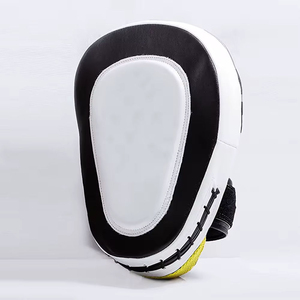 Pads de frappe en cuir personnalisables – Vente Flash – Qualité Supérieure – Fabricant Professionnel – Pads de frappe de boxe pour adultes - Product Image 3