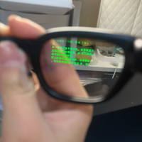 Lunettes de traduction intelligentes Affichage à écran OLED Assistant AI sans fil pour la traduction des langues Connectivité WiFi 5G pour les appels musicaux