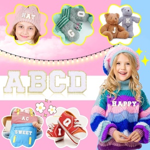 Parches de hilo de chenilla grueso autoadhesivo bordado con purpurina dorada, pegatina 3D de corazón para coser con hierro para bolsos, ropa, sombrero - Product Image 4