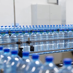 Machine de production d'eau minérale CombiBlock <span class=keywords><strong>automatique</strong></span> haute capacité 36000 BPH (soufflage, remplissage, bouchage) - Prix - Product Image 1