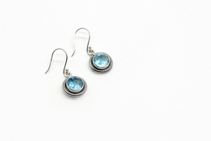 Pendientes de Plata con Topacio Azul Natural, Joyería Artesanal Hecha a Mano, Plata de Ley 925, Joyería Fina Boho para Mujer, Suministro al por Mayor - Product Image 3